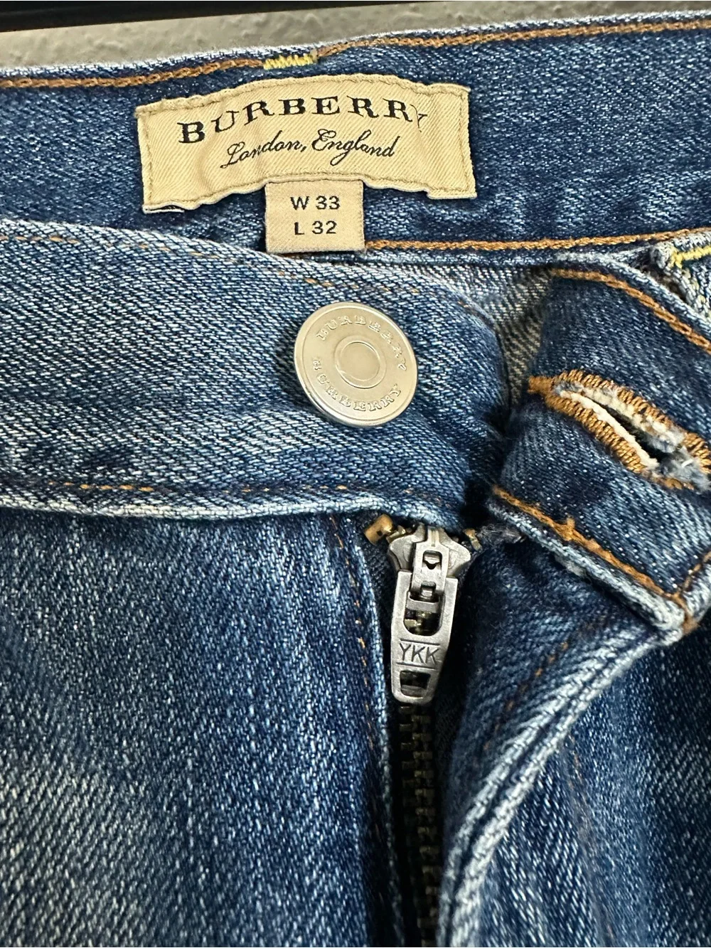 Burberry slim fit